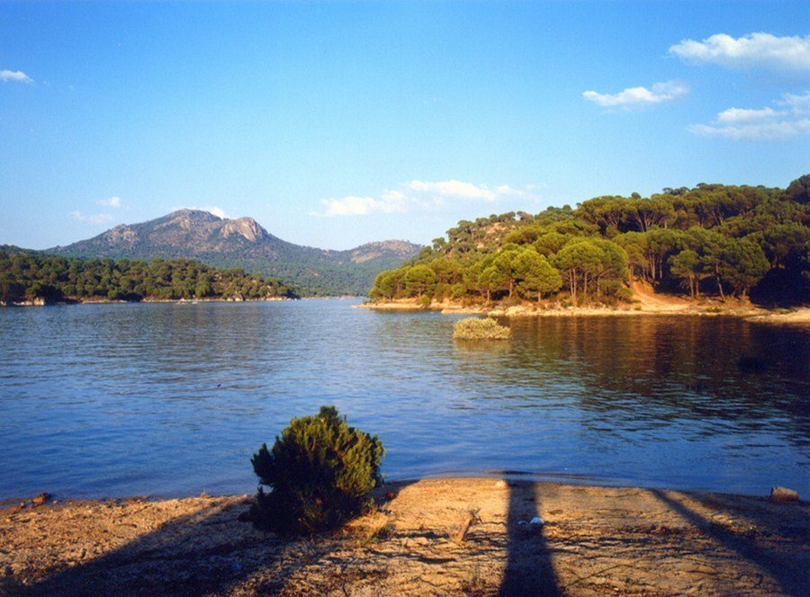 Vistas al pantano de San Juan